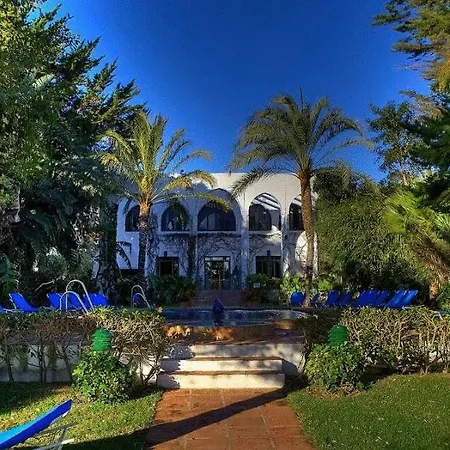Hurricane Beach Hotel-2